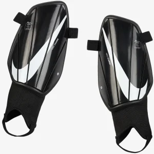 Nike Charge Shinguard