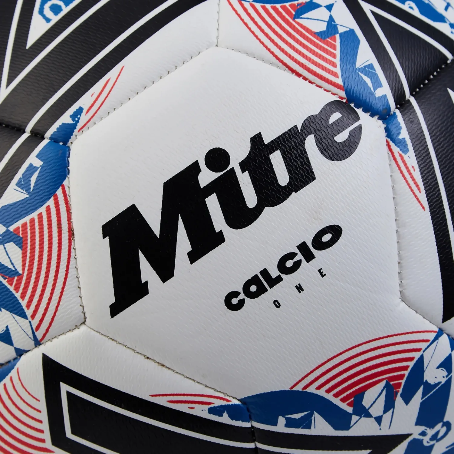 Mitre Calcio Training Ball - Image 5